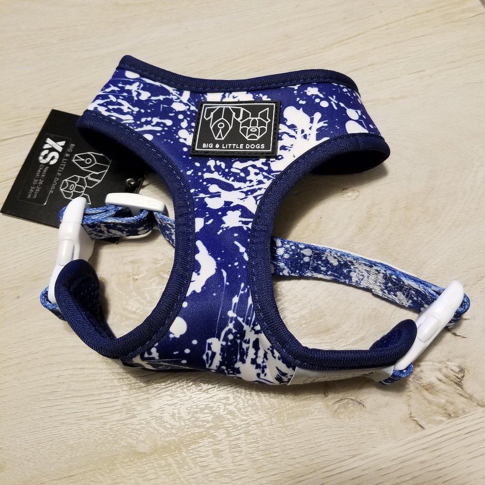 NWT Big&Little Dogs XS Reversible Harness